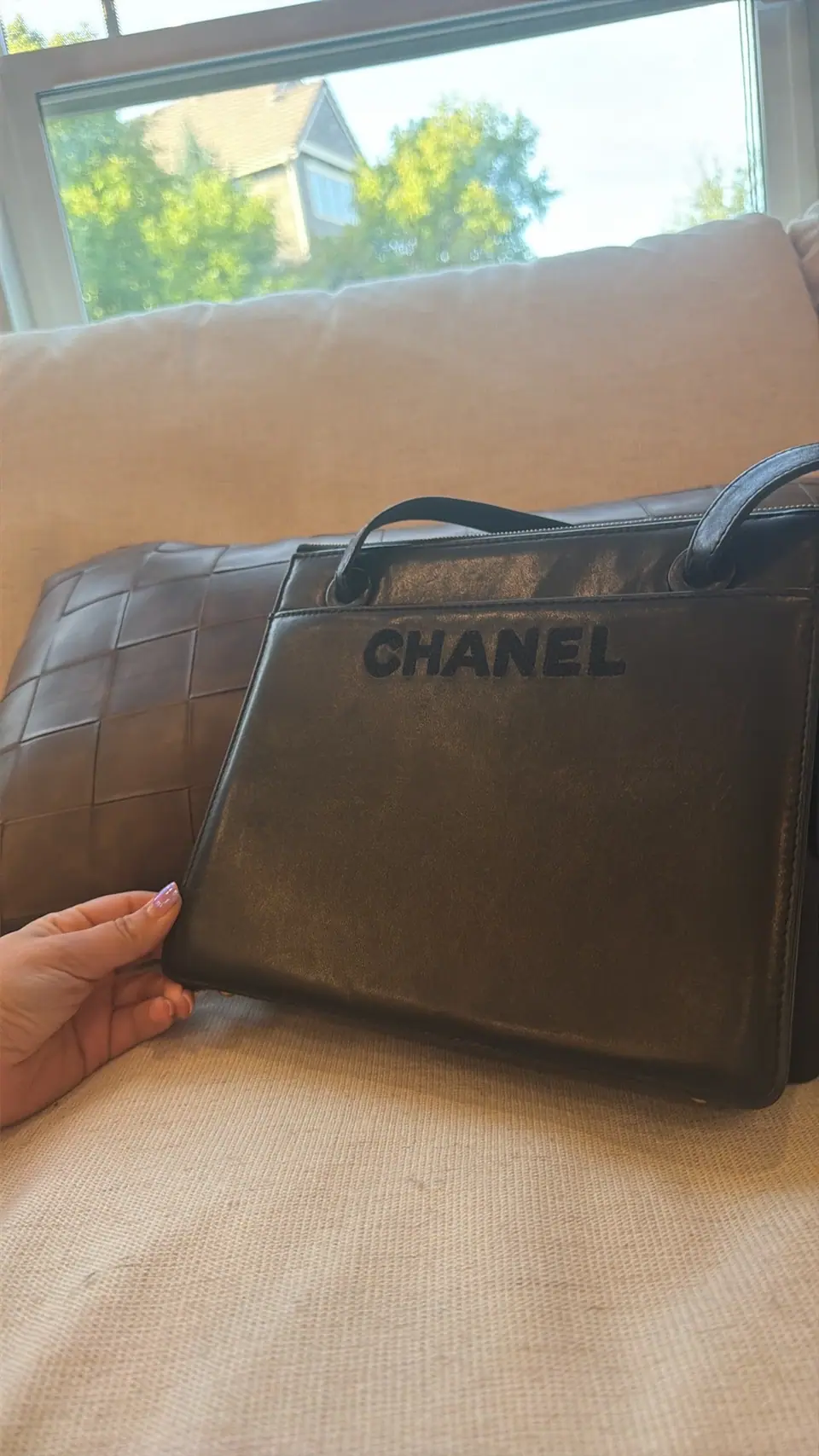 Chanel Vintage Black Leather Shoulder Tote, photo 6 of 12