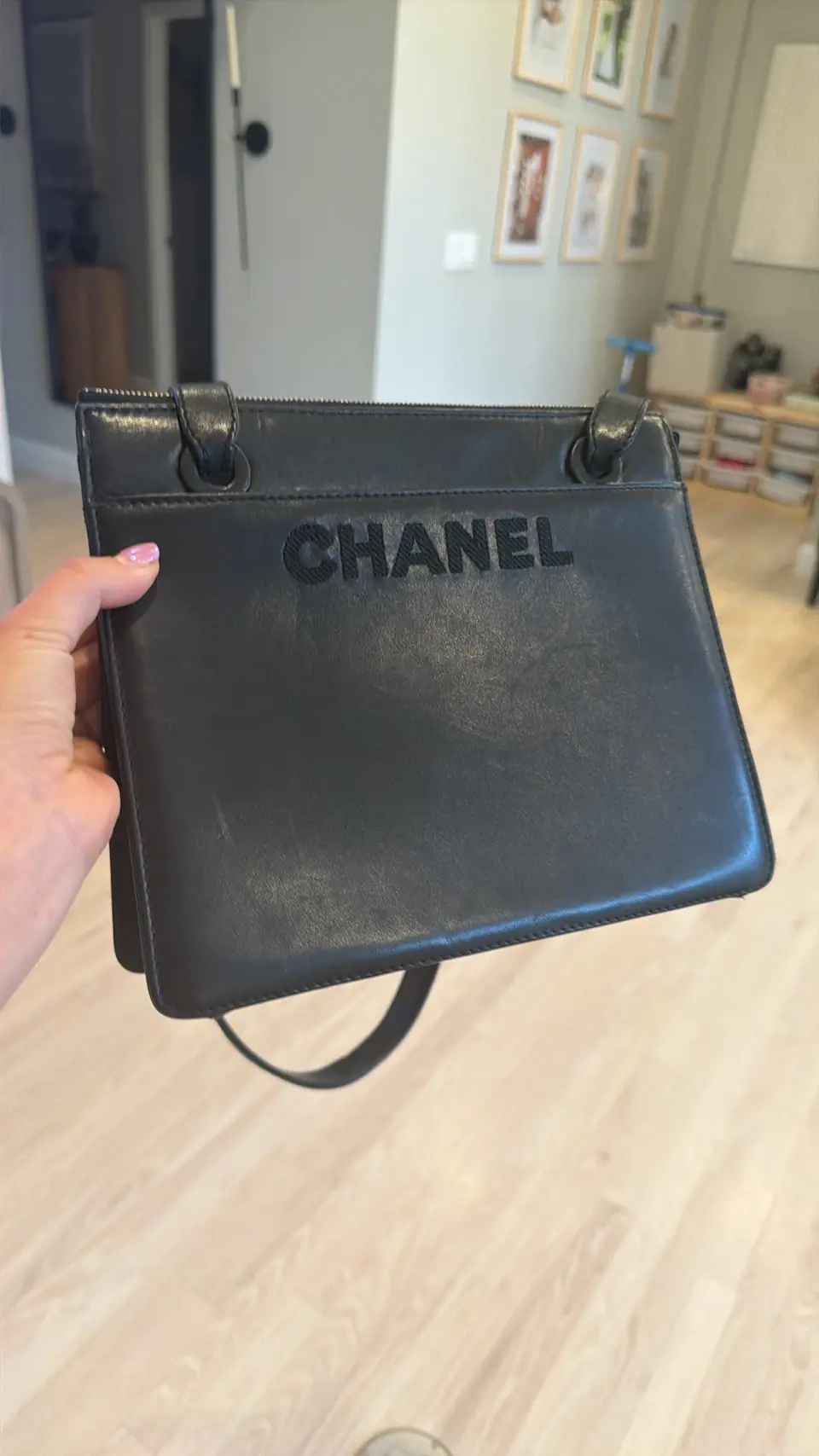 Chanel Vintage Black Leather Shoulder Tote, photo 7 of 12