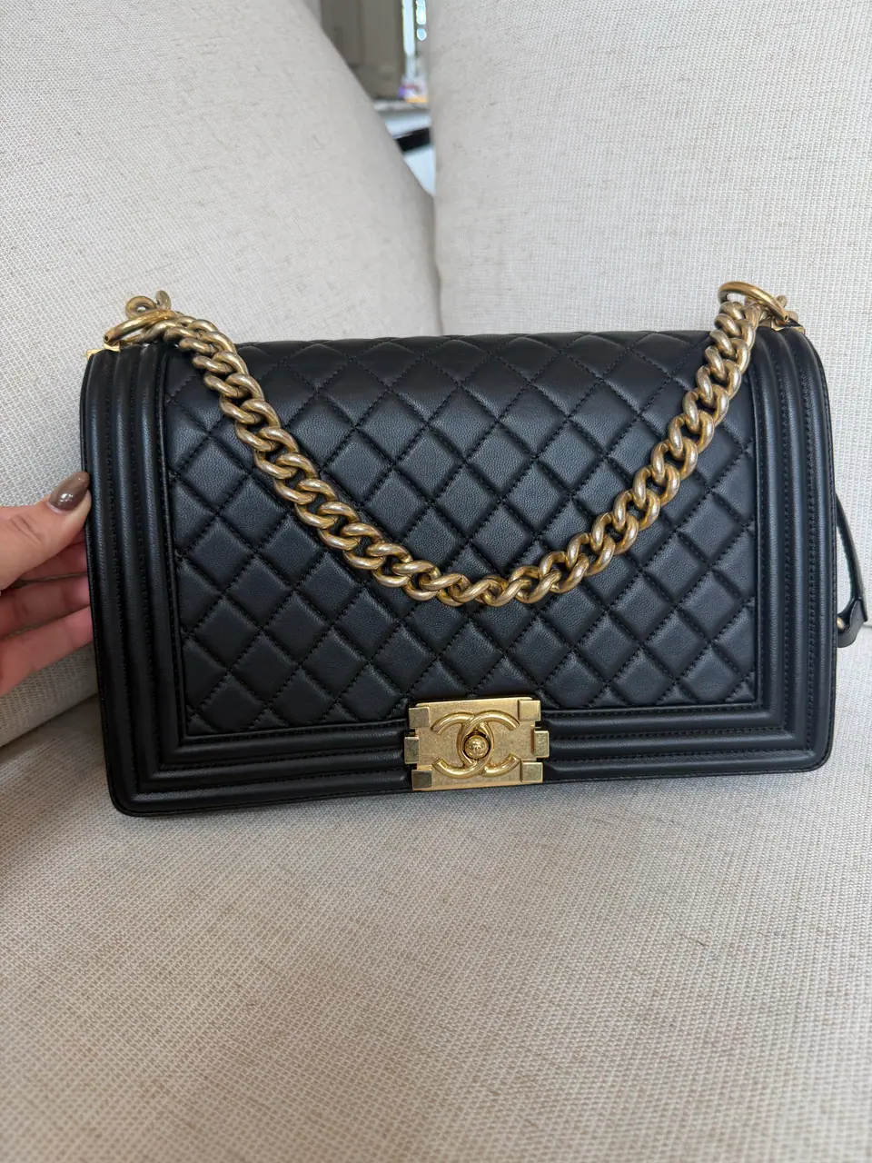 Chanel New Medium Boy Flap Bag in Black Quilted Lambskin, Aged Gold Hardware, photo 18 of 18