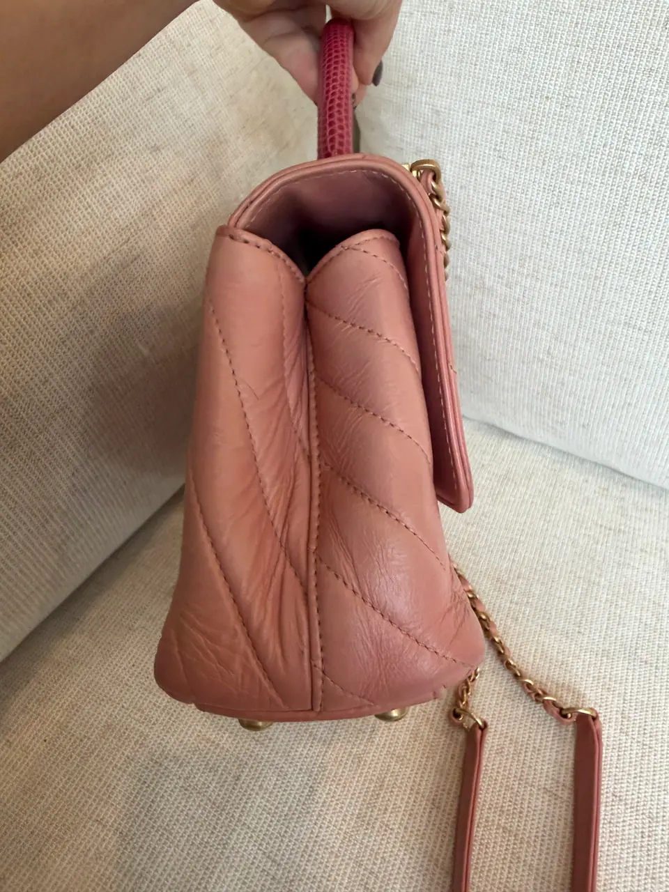 Chanel Small Coco Handle in Pink Chevron Calfskin with Fuchsia Lizard Handle, photo 7 of 17