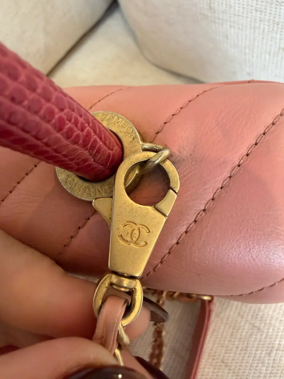 Chanel Small Coco Handle in Pink Chevron Calfskin with Fuchsia Lizard Handle, photo 8 of 17