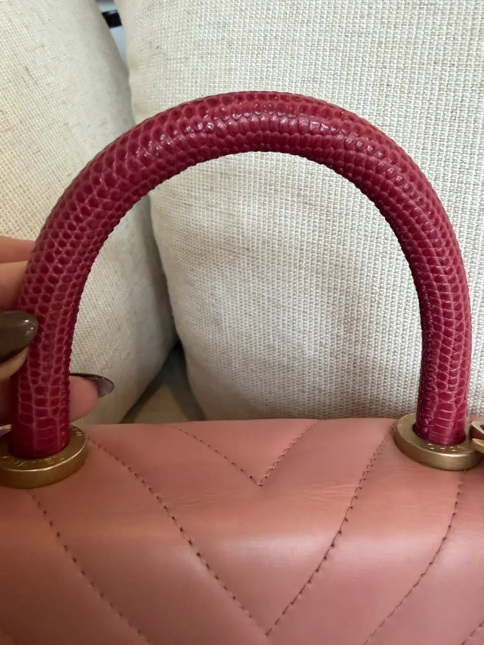 Chanel Small Coco Handle in Pink Chevron Calfskin with Fuchsia Lizard Handle, photo 9 of 17