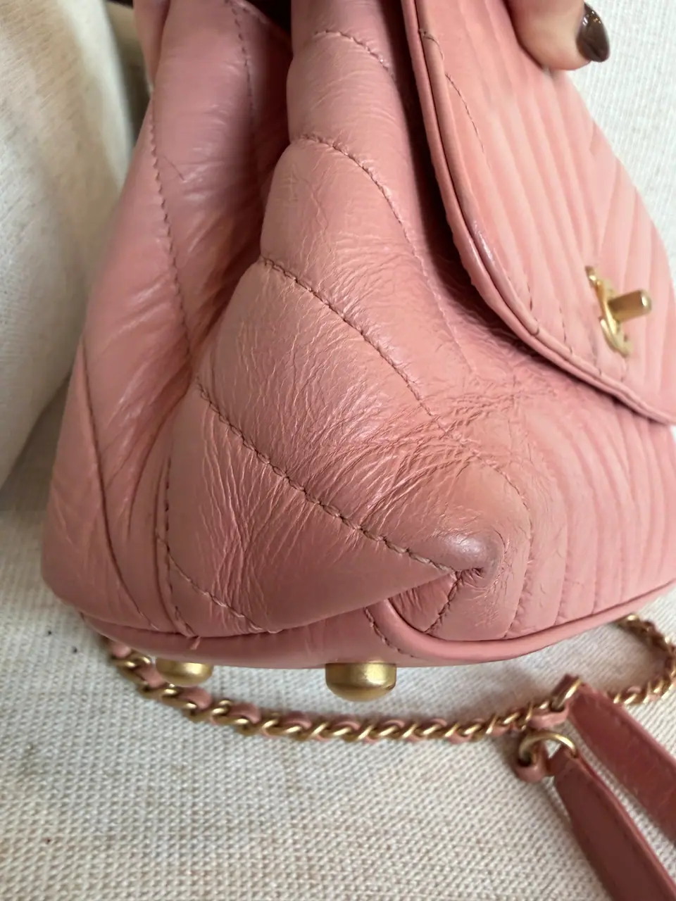 Chanel Small Coco Handle in Pink Chevron Calfskin with Fuchsia Lizard Handle, photo 12 of 17