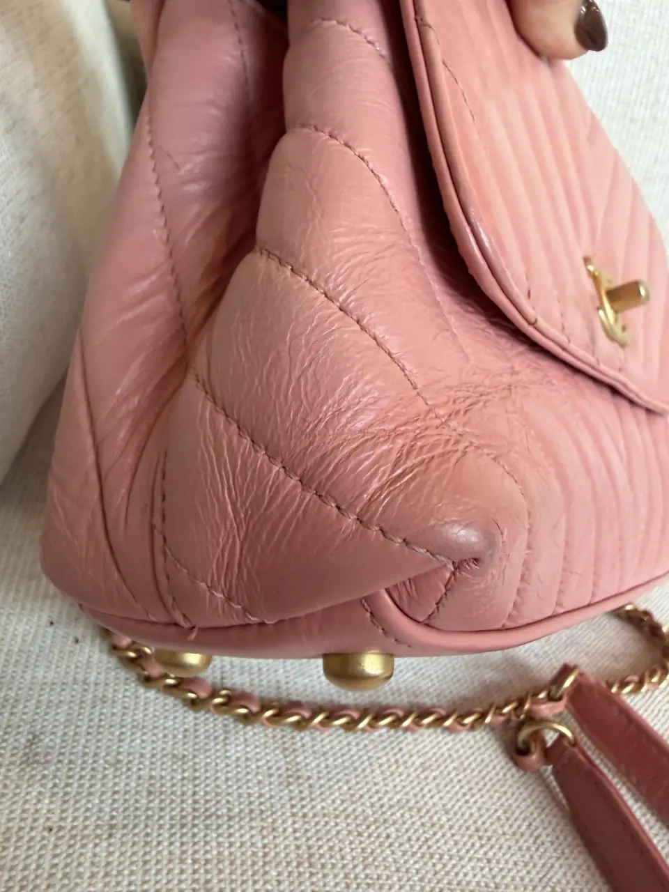 Chanel Small Coco Handle in Pink Chevron Calfskin with Fuchsia Lizard Handle, photo 13 of 17