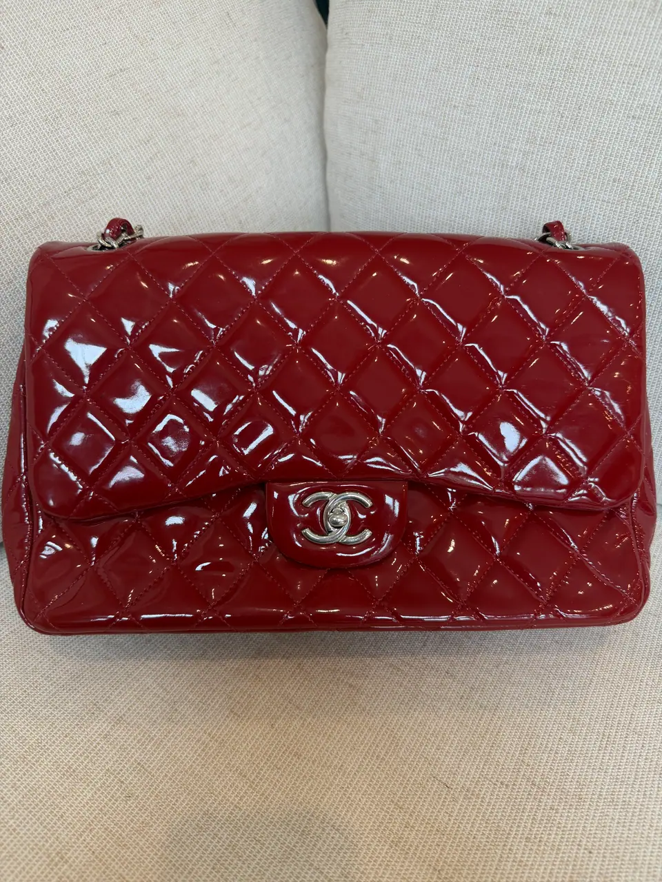 Chanel Jumbo Classic Double Flap in Burgundy-Red Quilted Patent Leather, photo 3 of 18