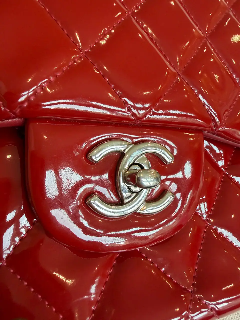Chanel Jumbo Classic Double Flap in Burgundy-Red Quilted Patent Leather, photo 15 of 18