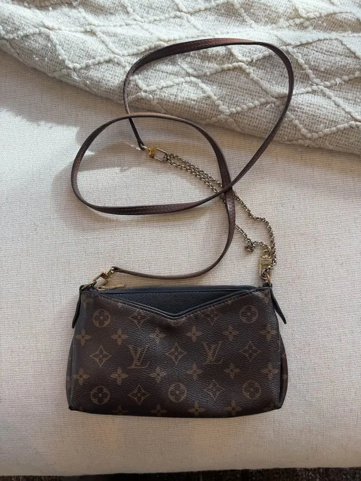 Louis Vuitton Monogram Pallas Clutch Crossbody, photo 3 of 13