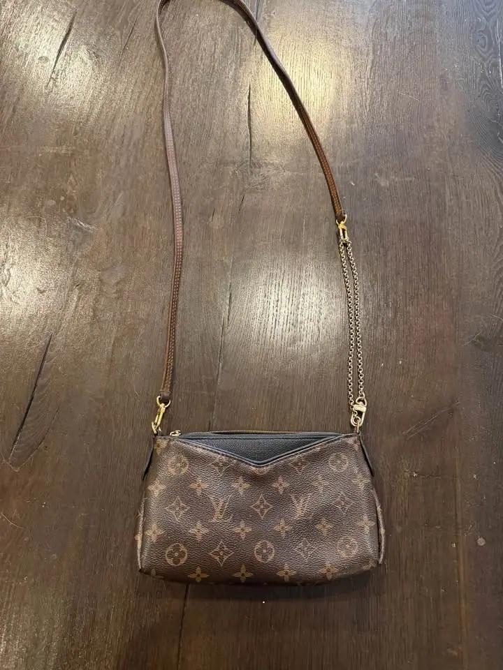 Louis Vuitton Monogram Pallas Clutch Crossbody, photo 4 of 13